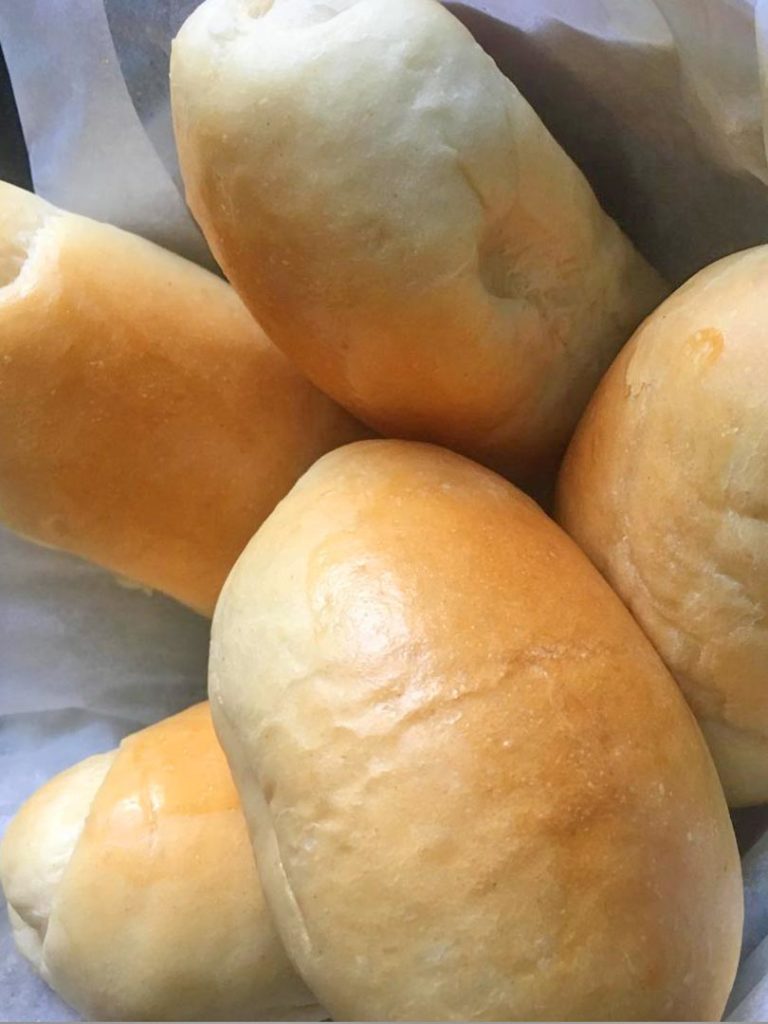 How to make bread rolls