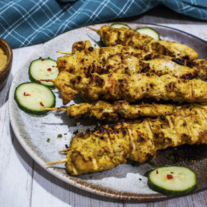chicken skewers with fresh cucumbers