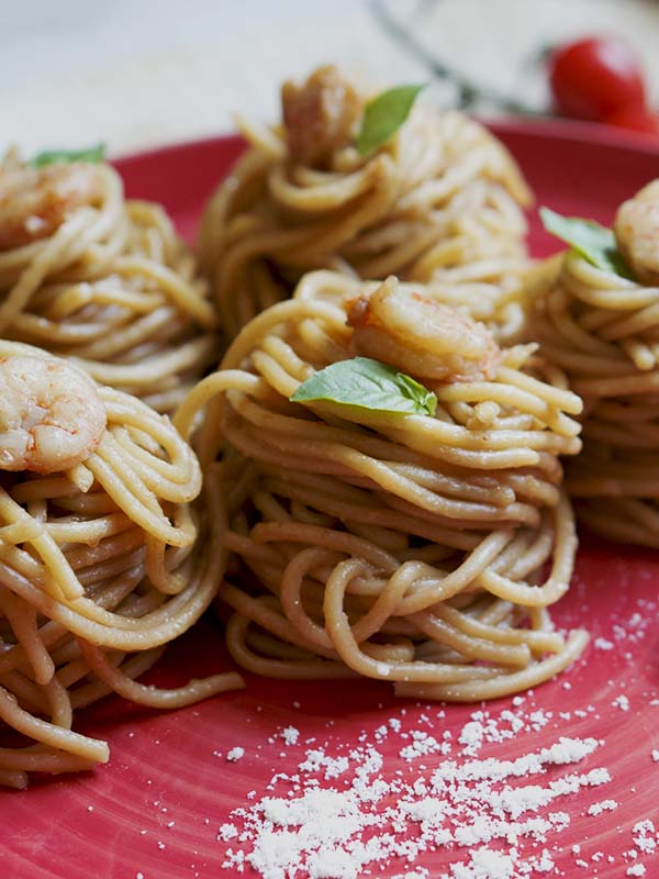 pasta with shrimps in a plate